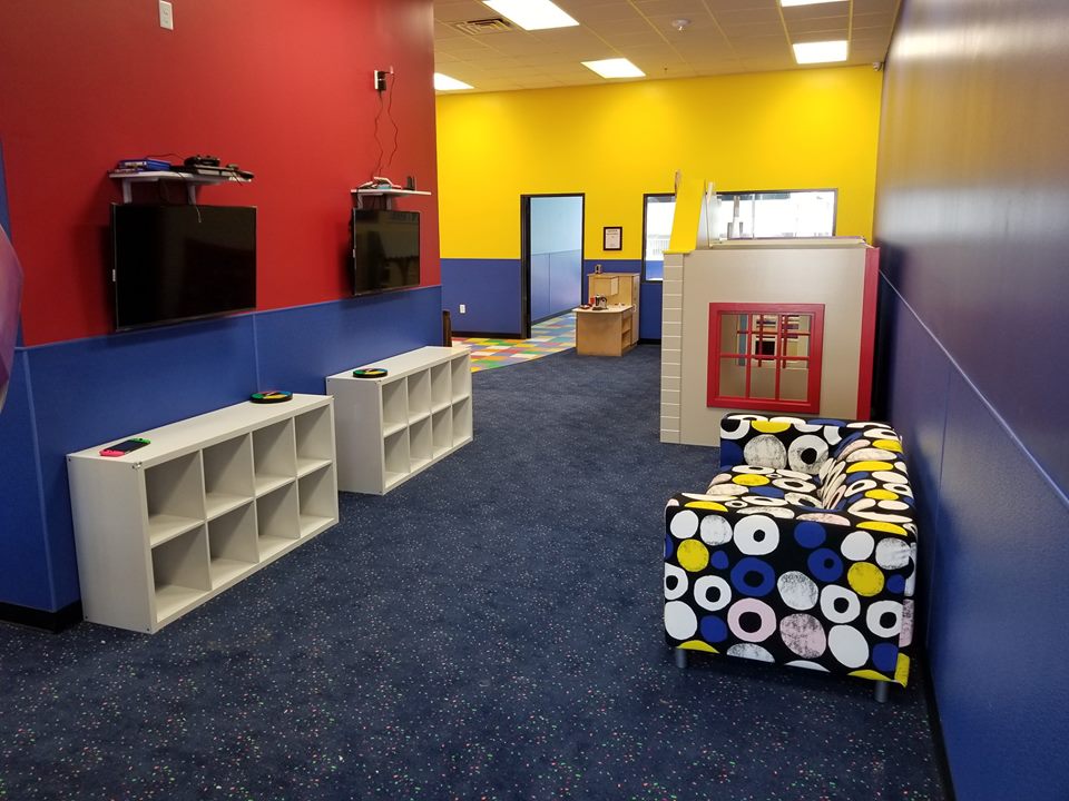 30714980_1929571650688715_8900600104241120759_n.jpg