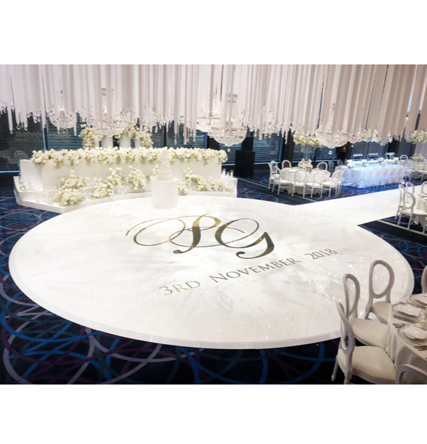 8m-Circular-Dance-Floor-with-cirved-bridal-table.png