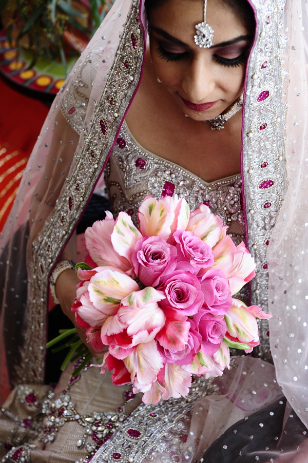 Ayesha-Mian_FlowerAccent_1.jpg