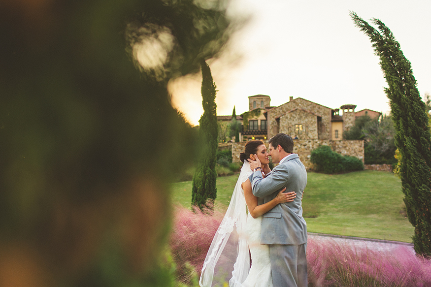Bride-Groom-Clubhouse.jpg