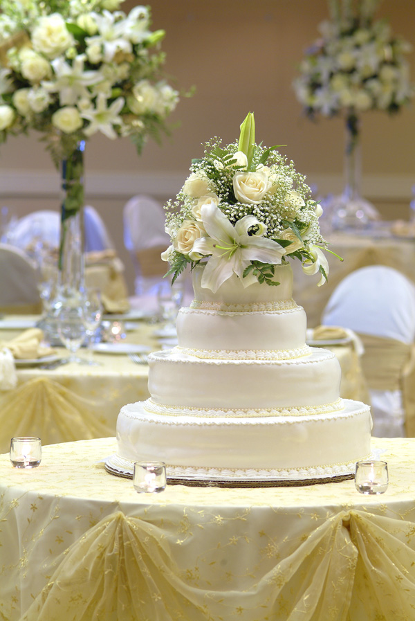 Cake57_9x14.jpg