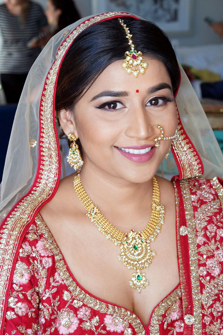 Arfana Jasar – Makeup Artist