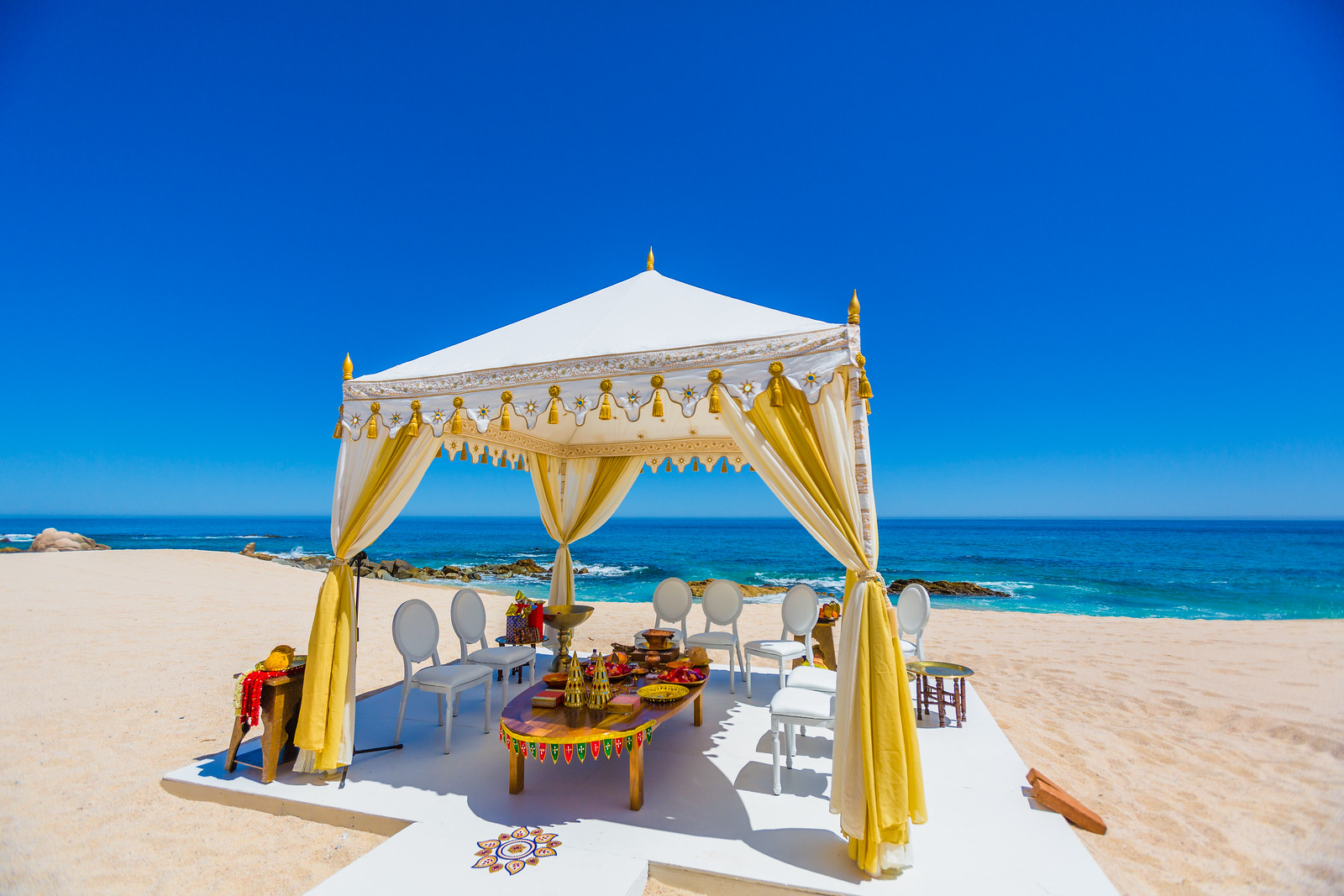 Hilton-Beach.jpg