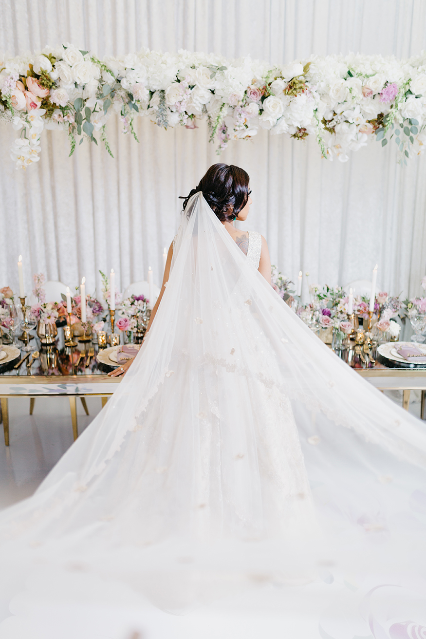 Lavish-Sample-107.jpg
