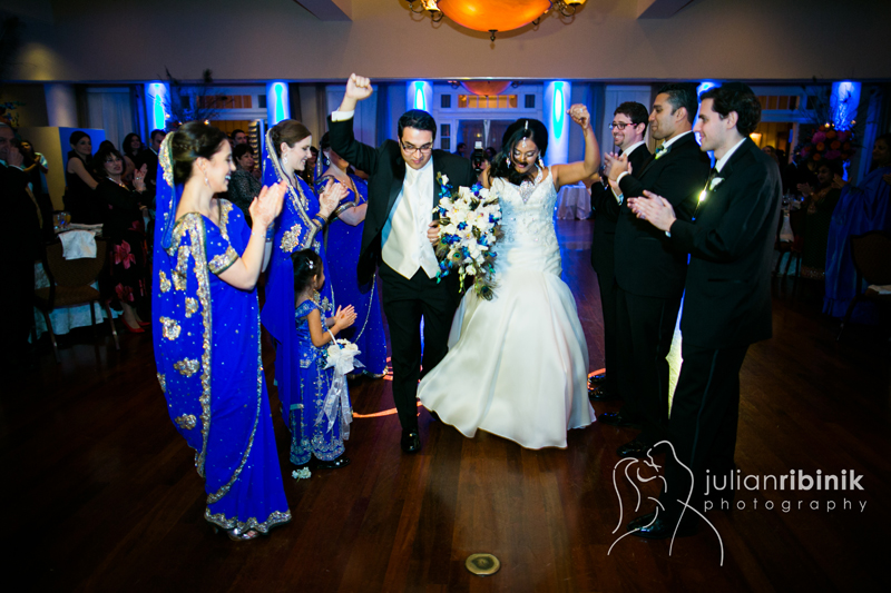 Tara_and_Mike-2706.jpg