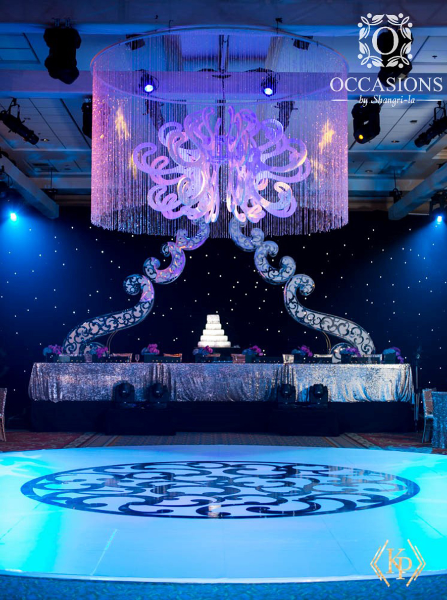 Wedding-Reception-Round-Dance-Floor-and-Chandelier-by-Occasions-by-Shangri-la-OBSevents.jpeg