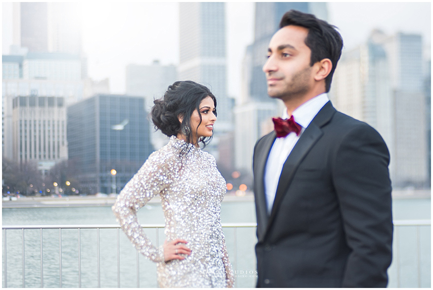 chicago-wedding-photography-maha-studios-URBAN-CHICAGO-ENGAGEMENT-SESSION-MILTON-OLIVE-PARK-epic-chicago-engagement-portraits_0004.jpg