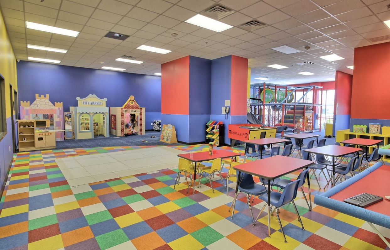 mainfloorwithluncharea.jpg