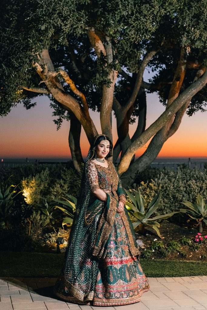Chicago-wedding-photographers-Maha-Studios-Ayesha-Raja-Mehndi-72